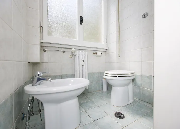 Metro San Paolo -air Conditioning-wifi-tv55"- 9 Minutes From The Colosseo * Roma