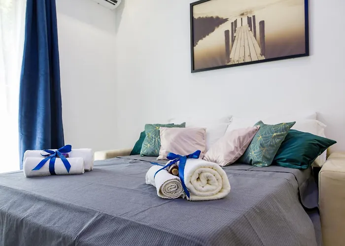 Metro San Paolo -air Conditioning-wifi-tv55"- 9 Minutes From The Colosseo Appartamento Roma